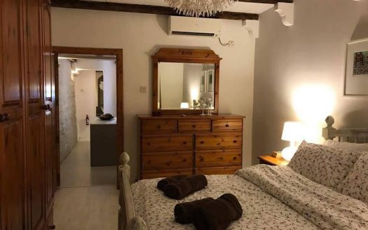 Maisonette sur un niveau à La Valette
