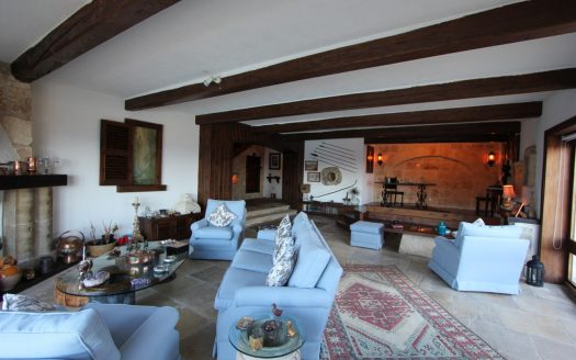 Villa indépendante à Madliena