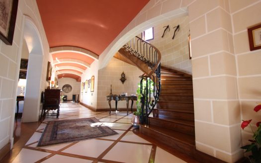 Villa indépendante à Madliena