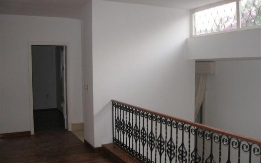 Villa indépendante à Madliena