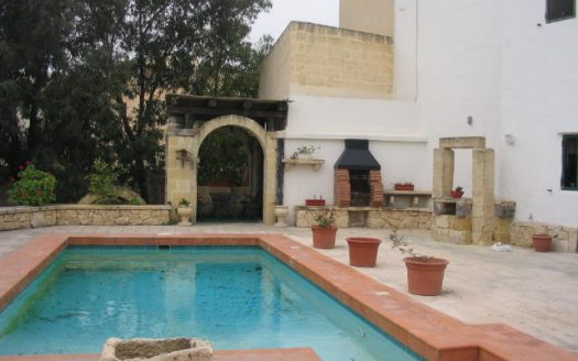 Villa mitoyenne à San Gwann