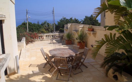 Villa mitoyenne à High Ridge