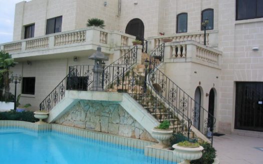 Villa indépendante à Madliena