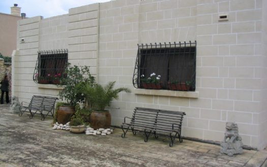 Villa indépendante à Madliena