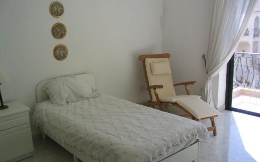 Appartement avec terrasse à Madliena