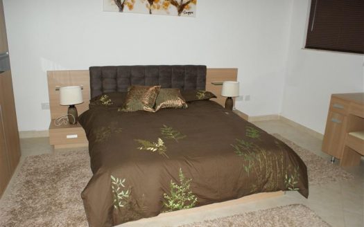 Appartement à Madliena