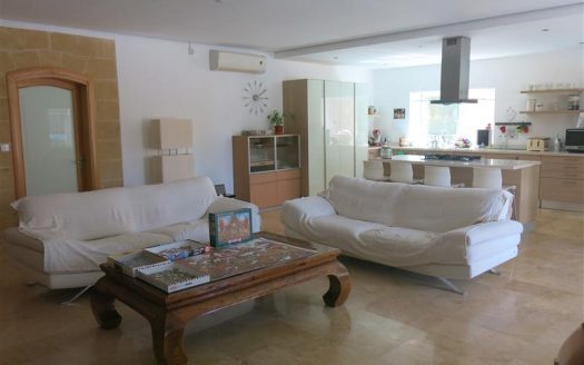 Villa mitoyenne à Ta`L-ibrag