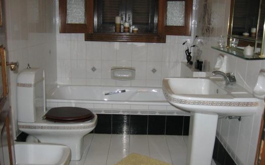 Maisonette sur un niveau à Qawra