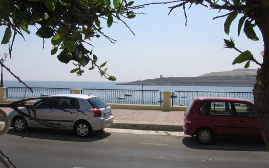 Maisonette sur un niveau à Qawra