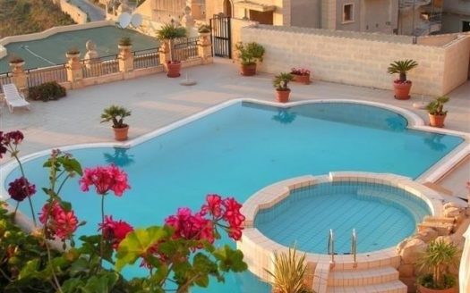 Appartement à Madliena