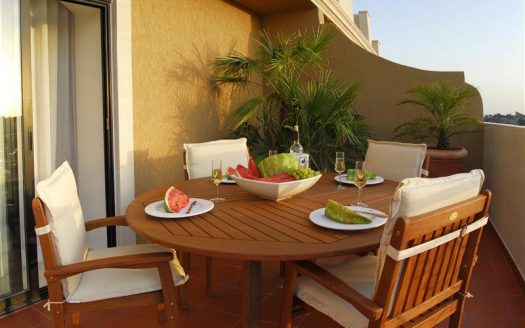 Appartement à Madliena