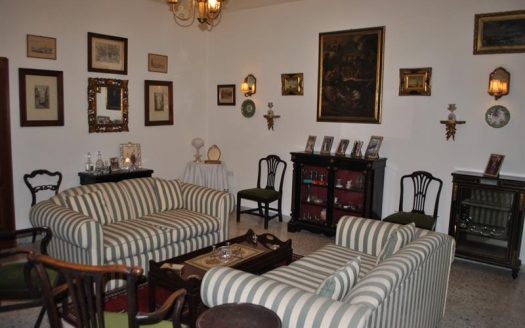 Villa indépendante à L-Iklin
