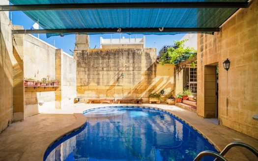 Maisons contemporaines à Gozo Ir-Rabat