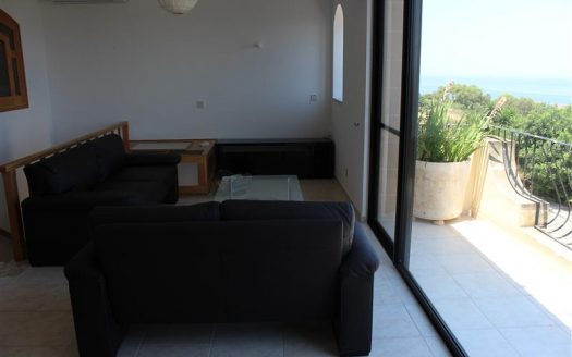 Maisonette sur un niveau à High Ridge