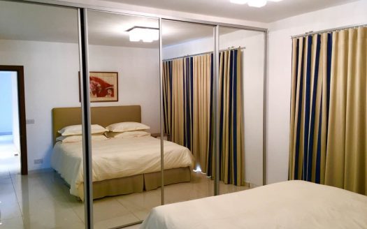 Appartement avec terrasse à Madliena