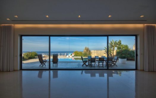 Villa mitoyenne à Madliena