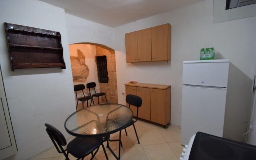 Maisonette sur un niveau à La Valette