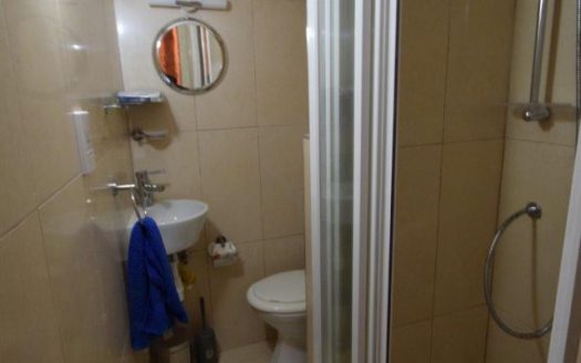 Maisonette sur un niveau à La Valette