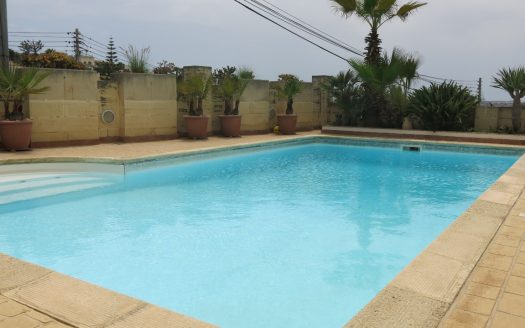 Villa mitoyenne à L-Iklin