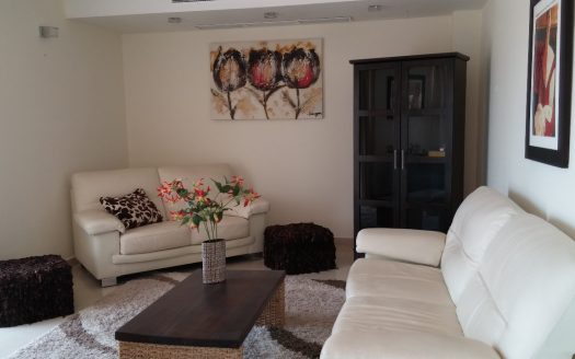 Appartement avec terrasse à Madliena