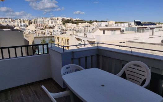 Appartement avec terrasse à Marsascala