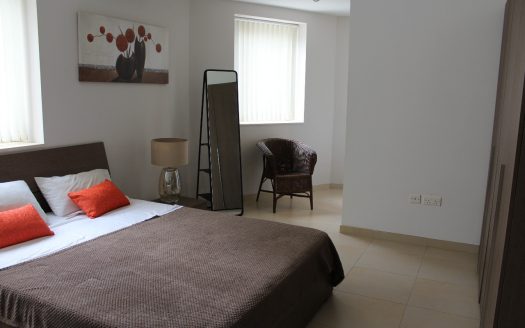 Appartement à Madliena