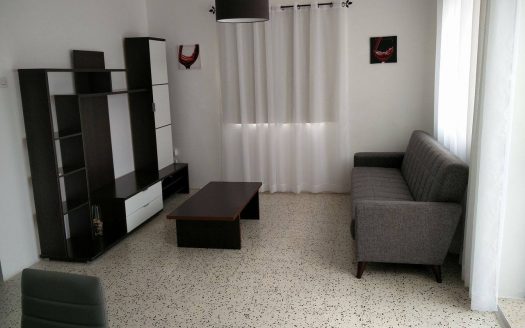 Maisonette sur un niveau à Qawra