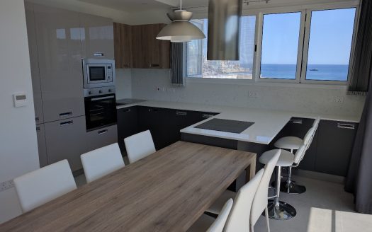 Appartement avec terrasse à Xemxija