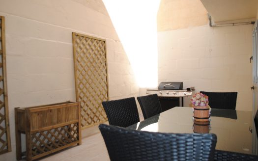 Maisonette sur un niveau à Bahar ic-Caghaq