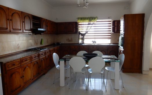 Maisonette sur un niveau à Naxxar
