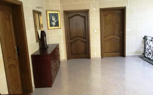 Maisons contemporaines à Gozo Ir-Rabat