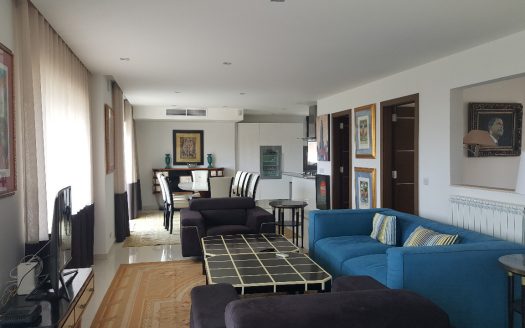 Appartement avec terrasse à Madliena