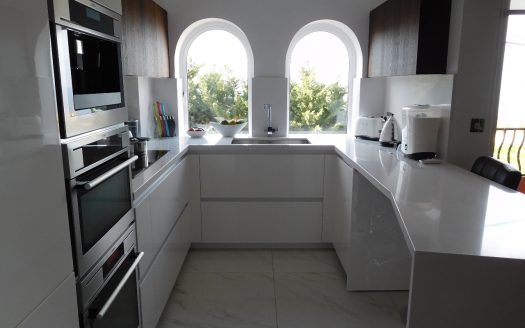 Maisonette en duplex à Madliena