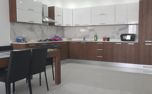 Maisonette sur un niveau à Gharghur