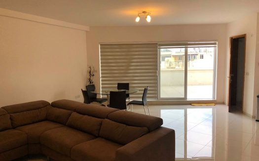 Appartement avec terrasse à Swieqi