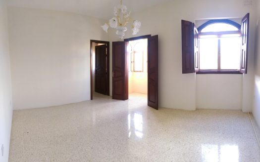 Maisonette sur un niveau à Qrendi