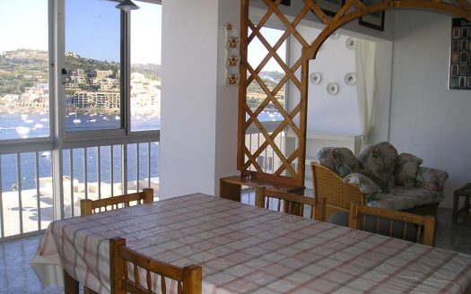 Appartement à Xemxija