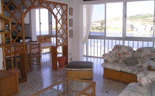 Appartement à Xemxija