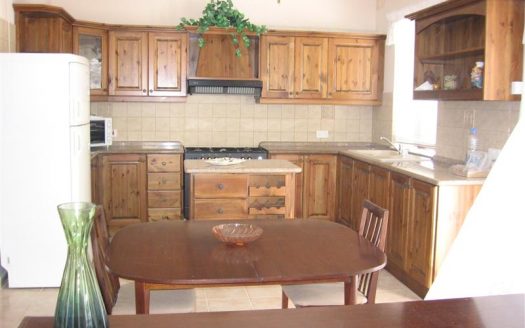 Maisonette sur un niveau à St Paul`s Bay