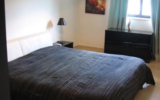 Maisonette sur un niveau à Xemxija