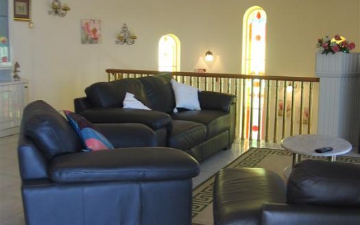 Maisonette sur un niveau à Qawra