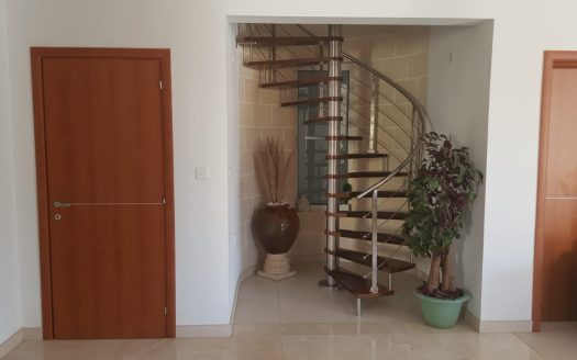 Villa mitoyenne à Ta`L-ibrag