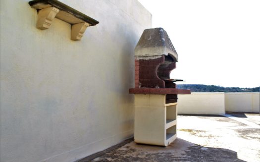 Maisonette sur un niveau à Xemxija