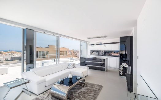 Appartement avec terrasse à Swieqi