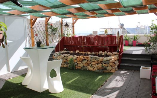 Maisonette sur un niveau à Xemxija