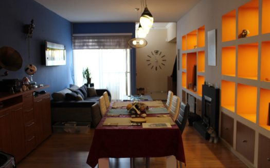 Maisonette sur un niveau à Xemxija