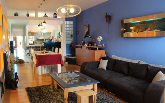 Maisonette sur un niveau à Xemxija