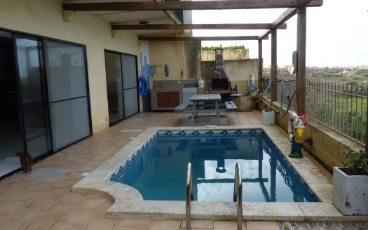 Maisonette sur un niveau à Gozo Il-Qala
