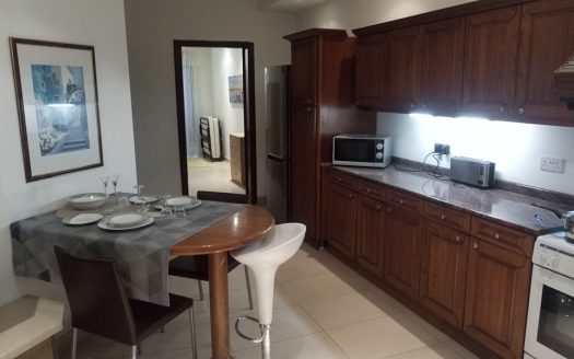 Appartement à Mensija