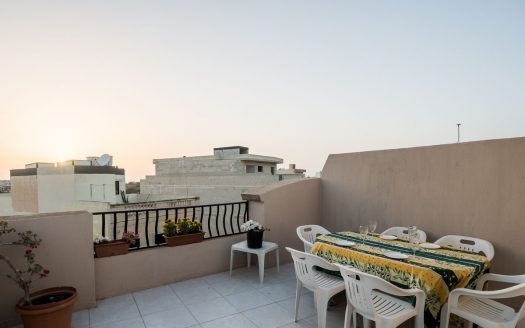 Appartement avec terrasse à Gharghur
